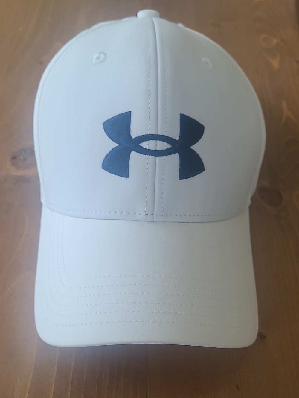 Under Armour White Golf Hat with Navy Logo